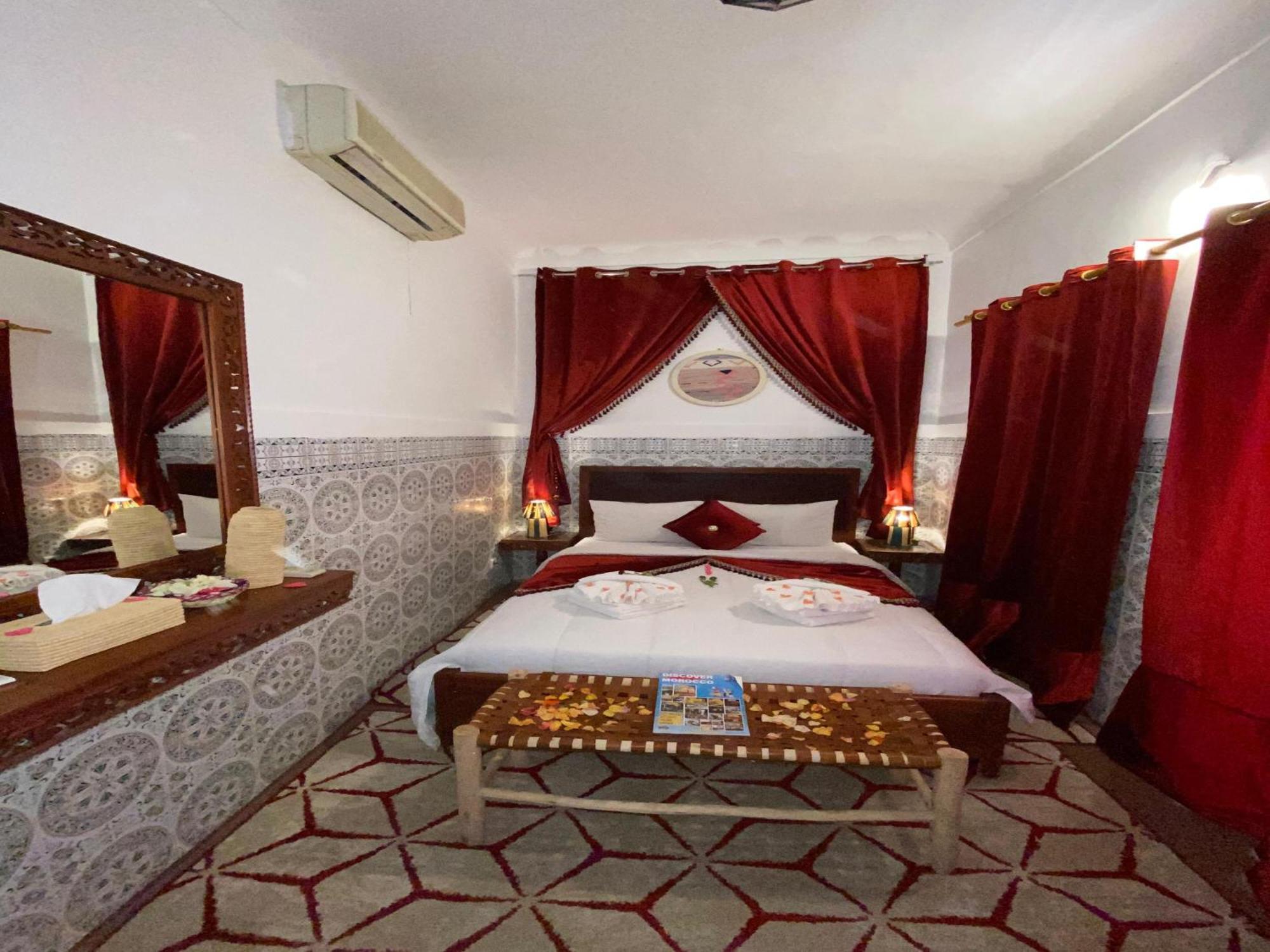 Riad Lazord De Marrakech Entier Marrákes Kültér fotó